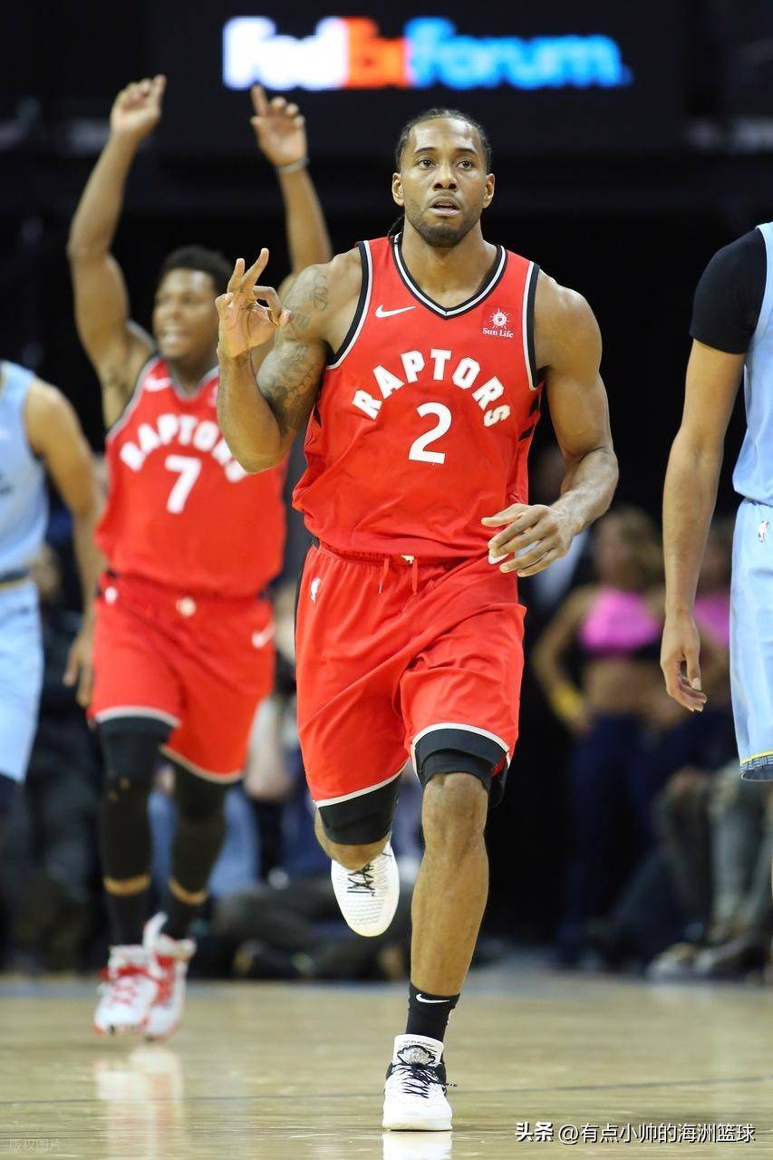 意大利11月名单：多纳鲁马领衔，里奇、斯卡马卡、早安哥回归（意大利11月大名单出炉：多纳鲁马压阵，里奇、斯卡马卡、早安哥重返国家队）