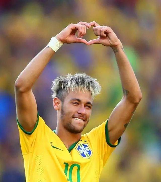 皇马回应配图失误：向埃尔切和A席道歉，对这一切深表遗憾（皇马就配图失误发声：向埃尔切和A席致歉，深表遗憾）