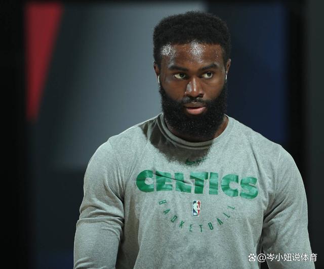 天空体育：伊萨克今天将返回纽卡斯尔（据天空体育，伊萨克今日重返纽卡斯尔）