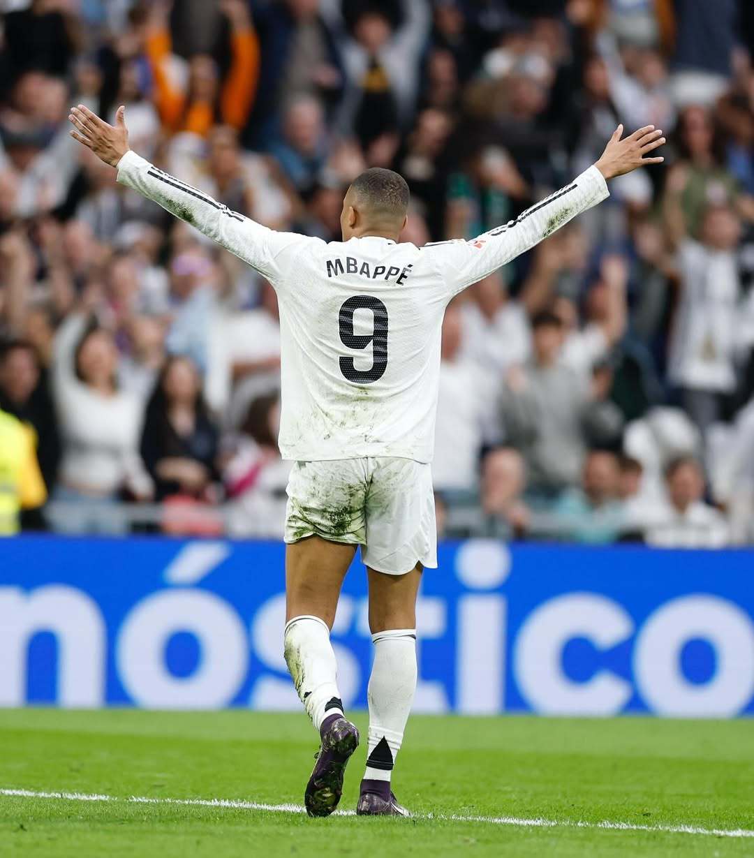 魔笛：没有穆帅我不会去皇马；刚到时C罗对我说“终于来了”（魔笛：若非穆帅，我不会去皇马；初到时C罗对我说“终于来了”）