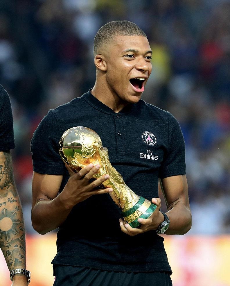 蒙特拉：世欧预可以效仿欧冠新赛制，有预感国际足联会改革（蒙特拉称世欧预可借鉴欧冠新赛制，预感国际足联将推进改革）