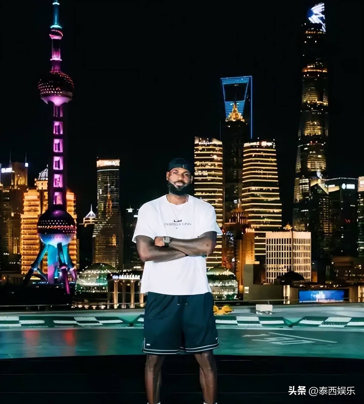 乌克兰近些年同瑞典正赛交手两次，两战全胜保持不败（乌克兰近年与瑞典两场正赛皆胜，保持不败）