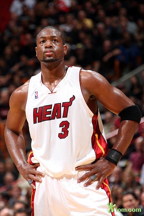 NBA球员伤病名单更新及球队影响（NBA伤病最新动态与各队影响解析）