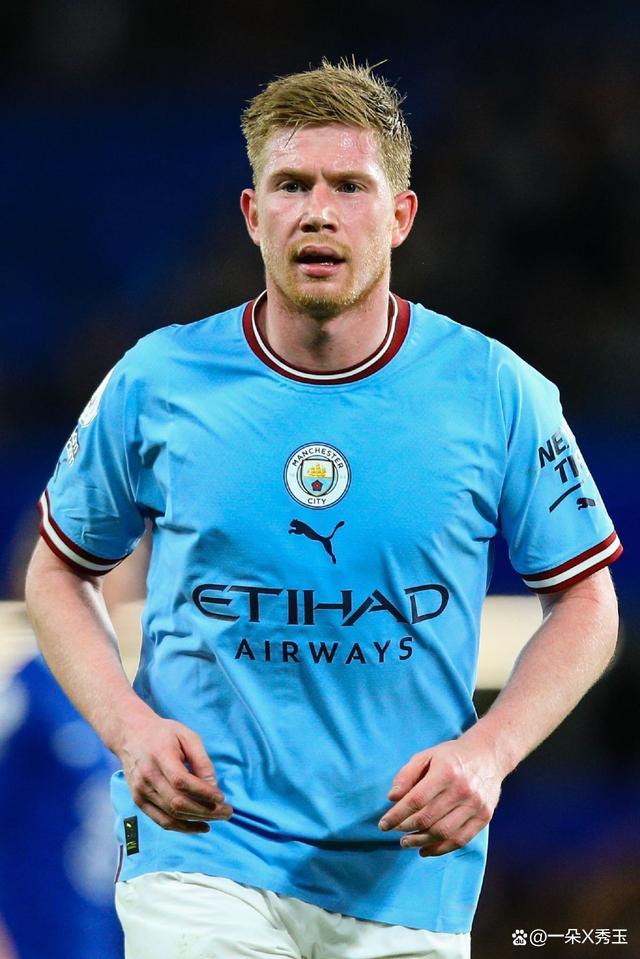 巴西vs塞内加尔首发：维尼修斯PK马内，埃斯特旺先发（巴西战塞内加尔首发公布：维尼修斯对决马内，埃斯特旺首发登场）